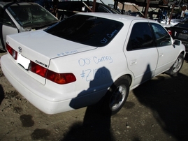 2000 TOYOTA CAMRY CE WHITE 2.2L AT Z15141